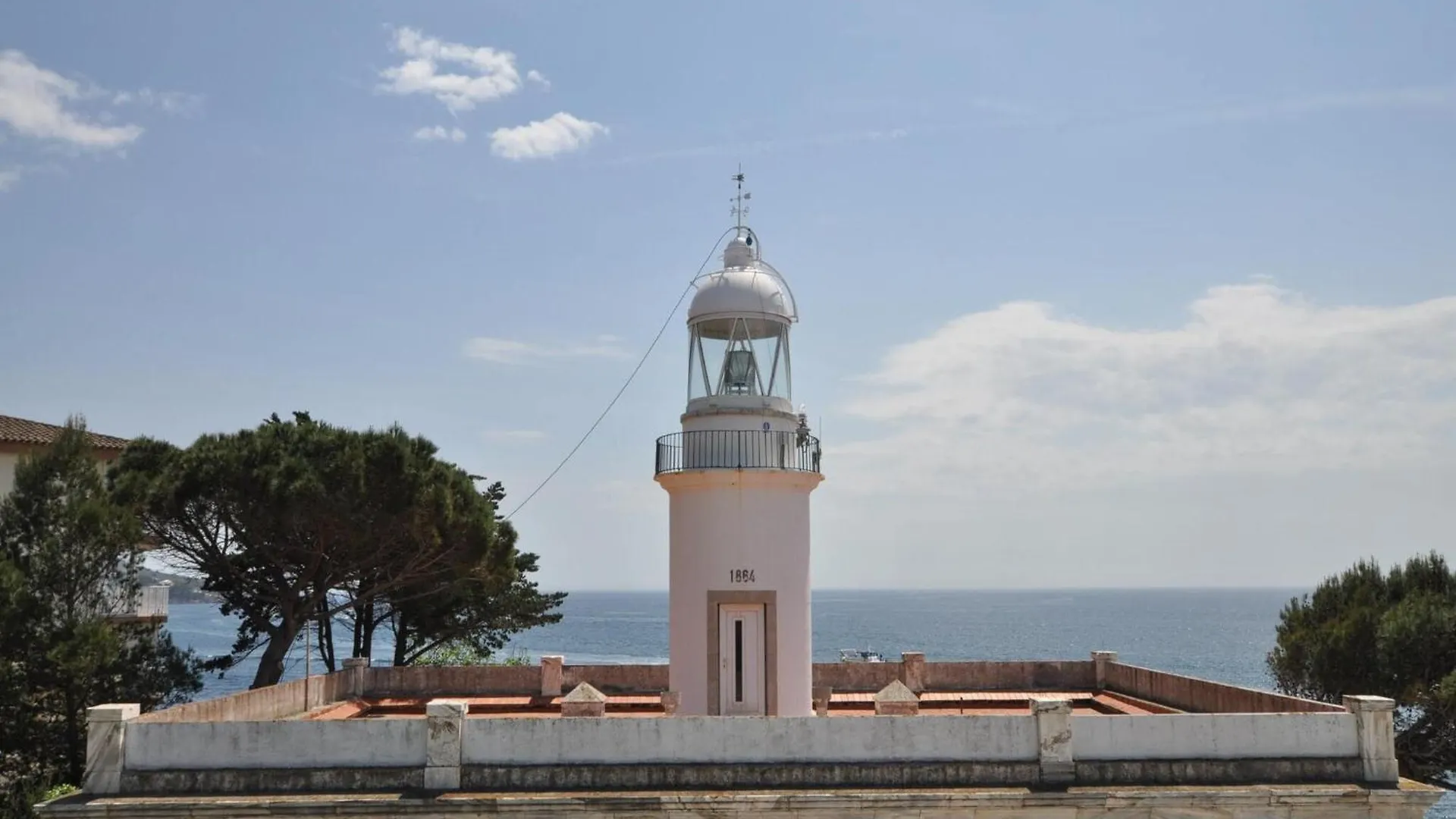 Sea-View Apartment In Roses Near Beach Spagna